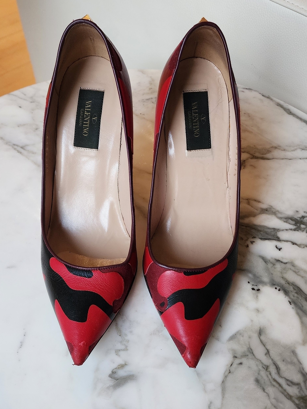 Valentino Rockstud Red & Black Camoflauge Leather Pumps Size 37.5